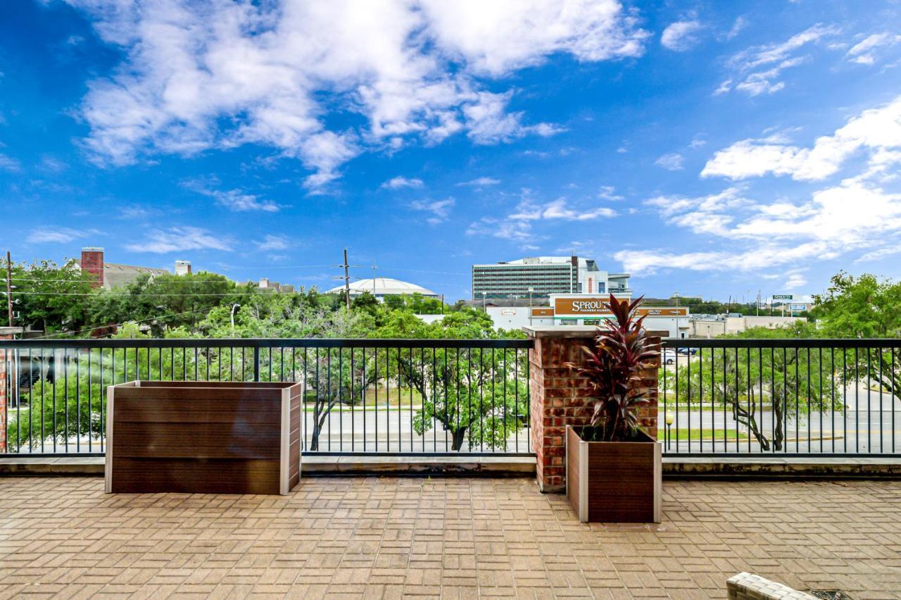 Pool View 1-bedroom Unit Daire *