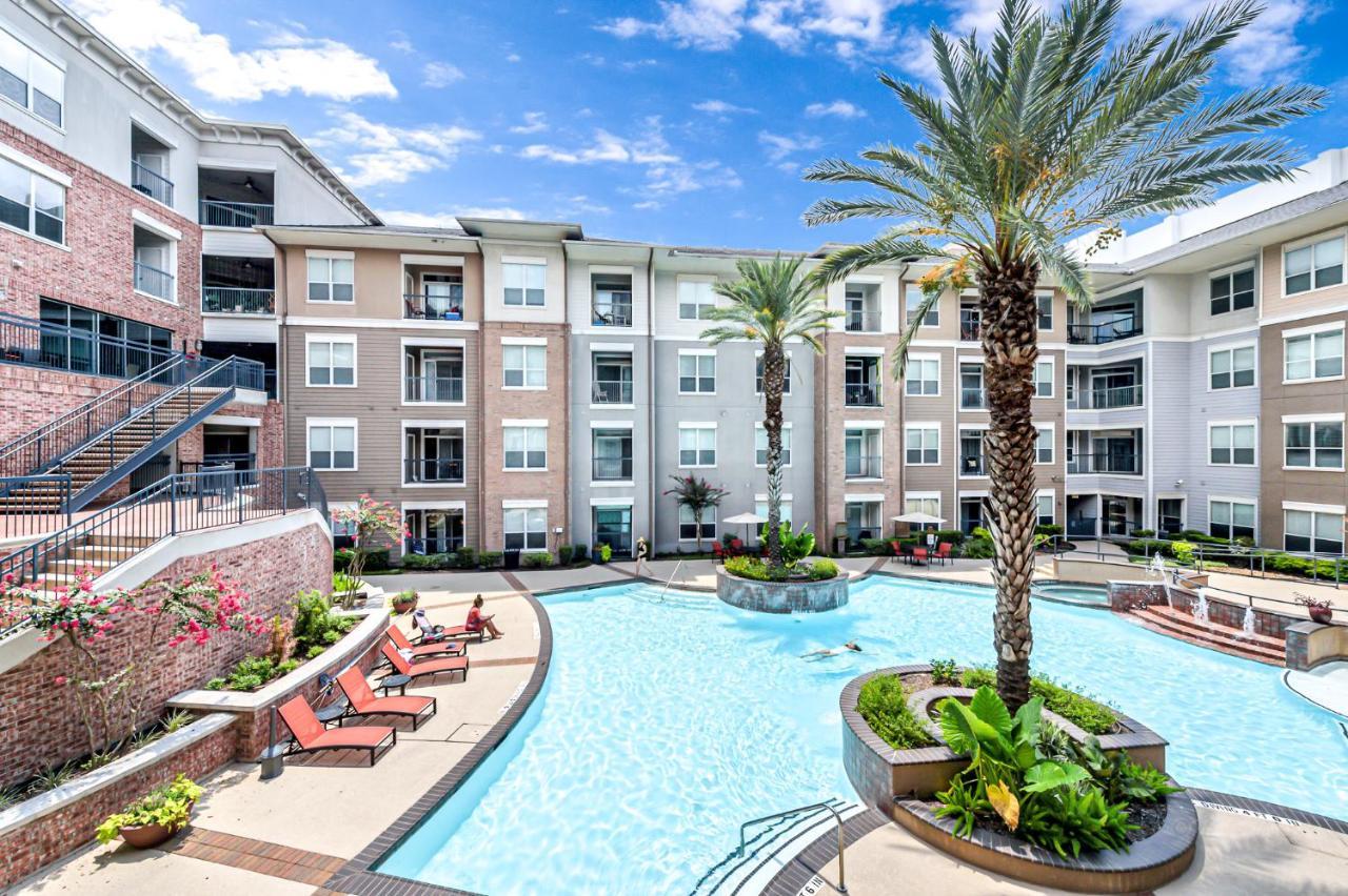 Pool View 1-bedroom Unit Daire *