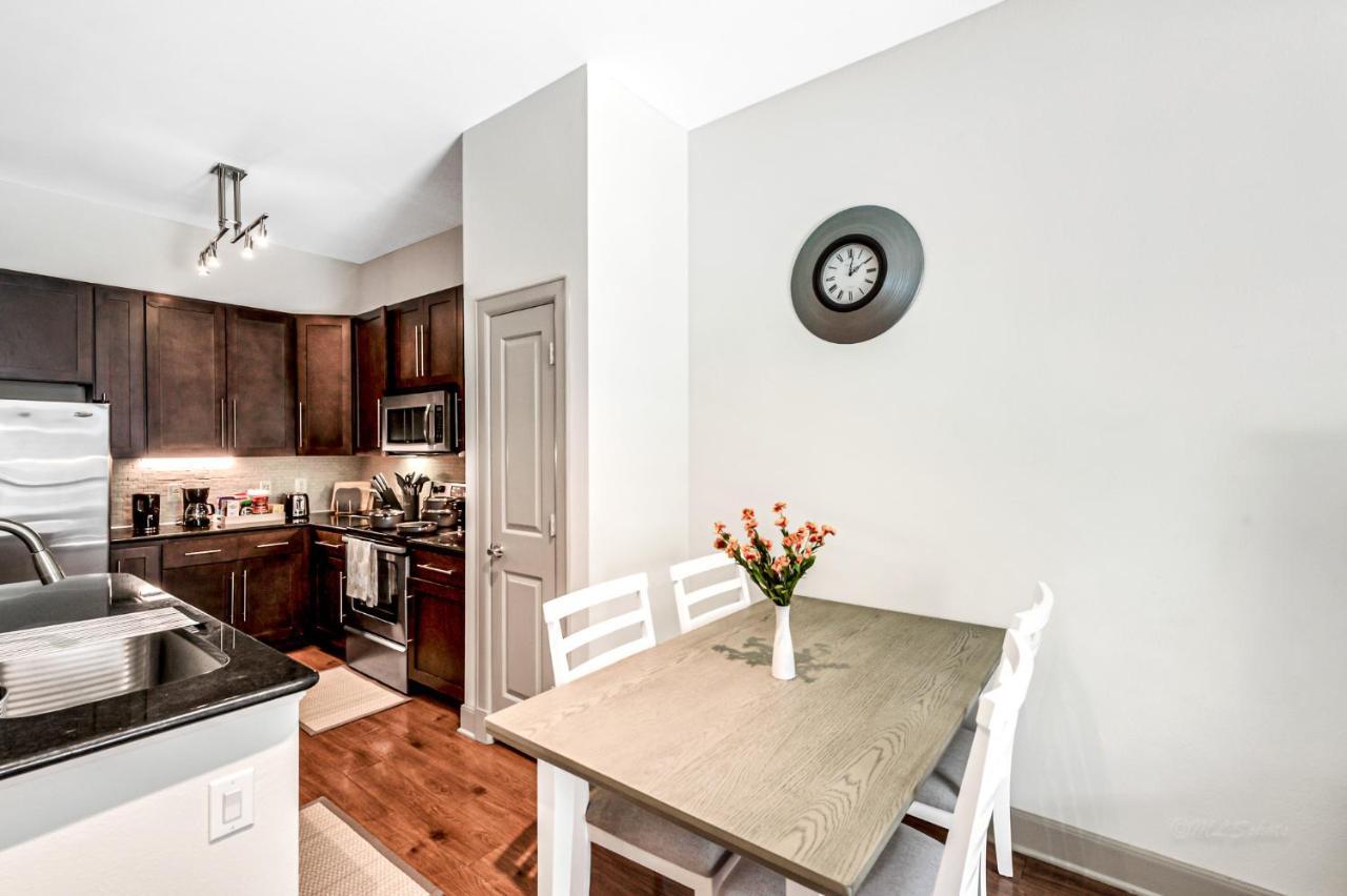 Daire Pool View 1-bedroom Unit Houston