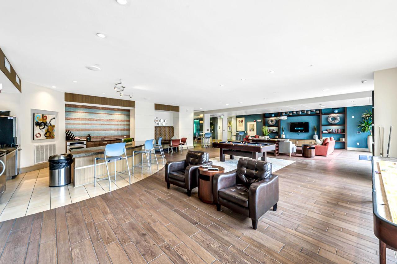 Pool View 1-bedroom Unit Daire *